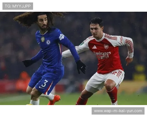 切尔西库库雷利亚与埃斯特旺伤缺，边路攻防平衡面临挑战